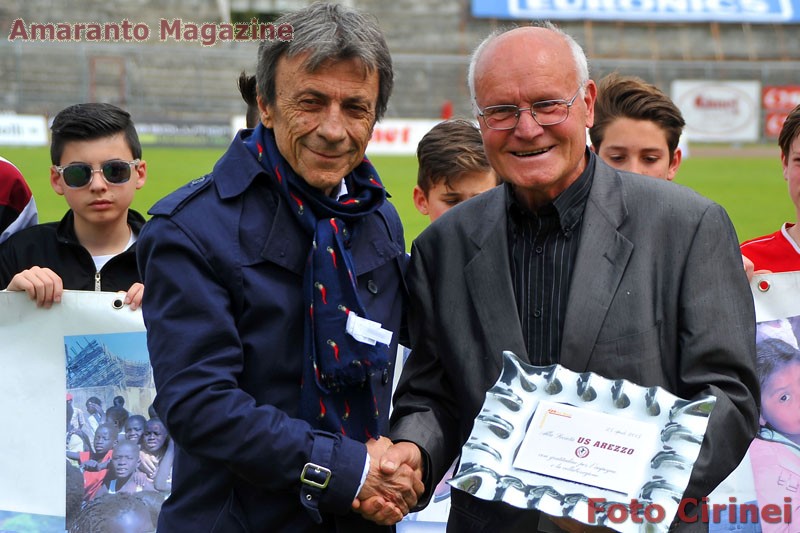 Mauro Ferretti premiato prima di Arezzo-Monza di quindici giorni fa